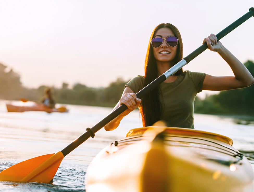 woman kayaking
